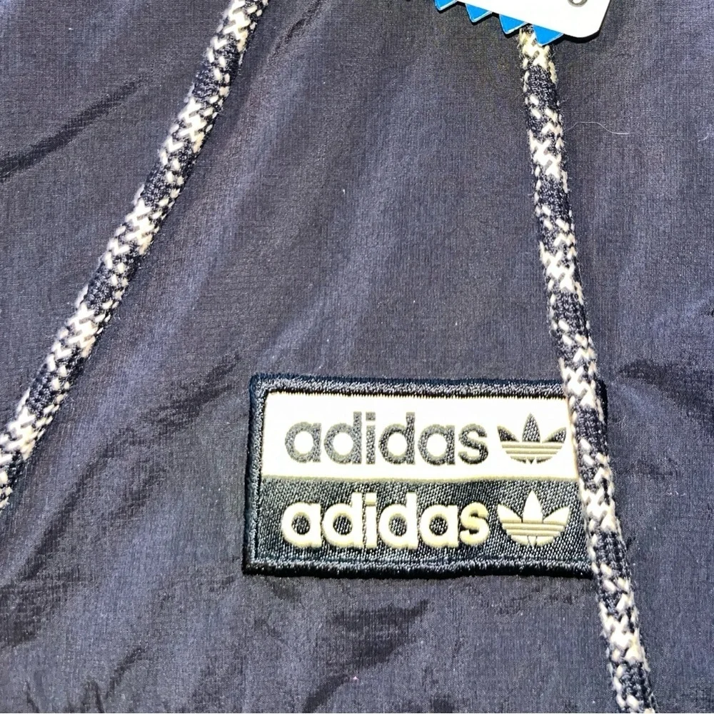 Adidas Fleece Hoodie Pullover Sweatshirt Logo On Chest Size XL New With Tags